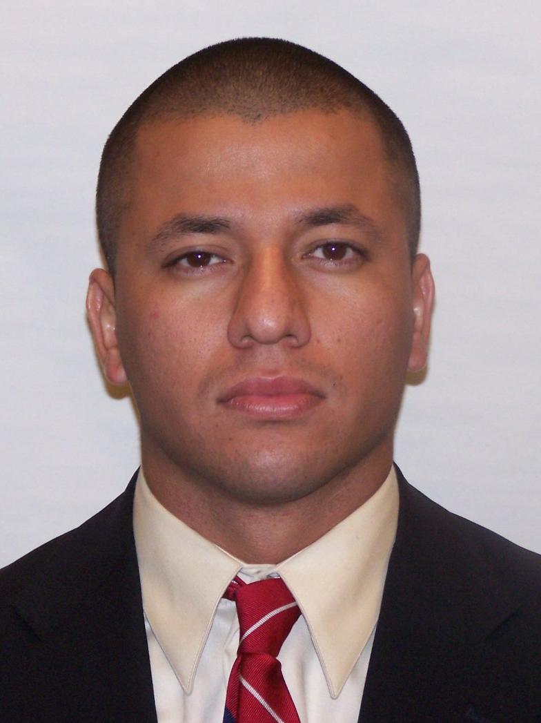 FARFAN LUIS - 39440.jpg