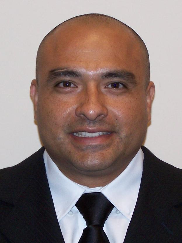 URREA, JR. LAMBERTO - 41276.jpg